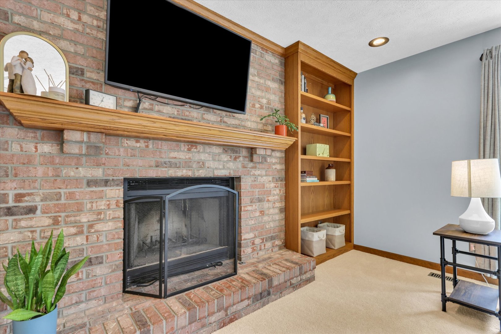 2807 Willow Bend Road Champaign, IL 61822 - Photo 18 of 46 Gallery Image 18