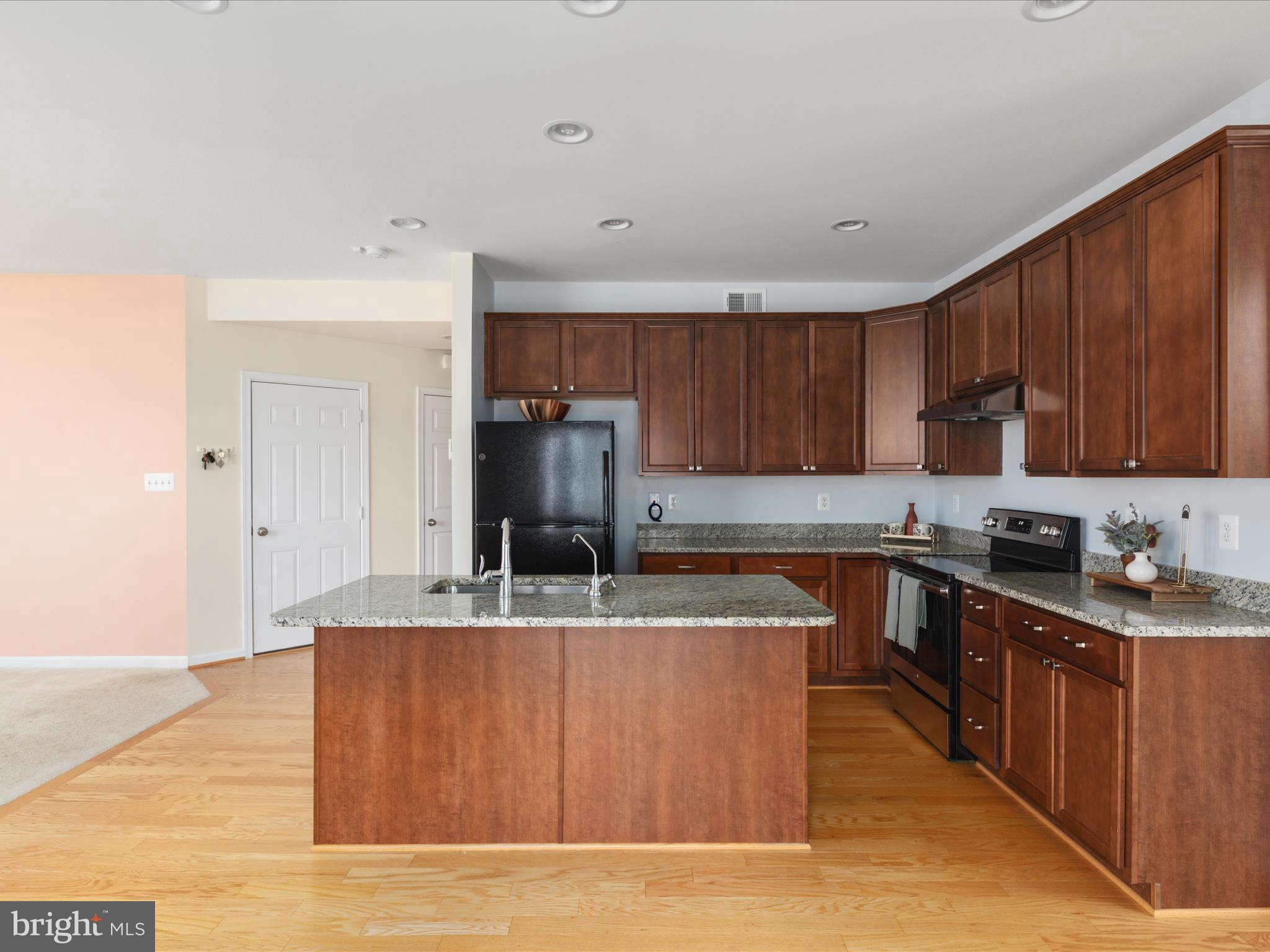 76 Sparkling Brook Road Ranson, WV 25438 - Photo 8 of 38