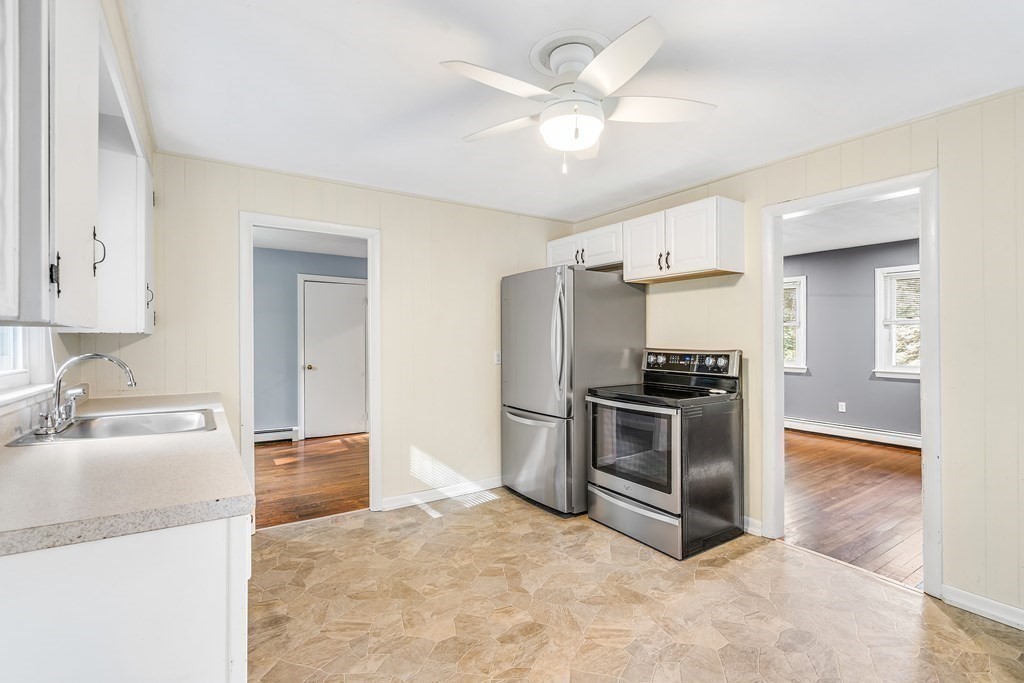 105 Fitchburg Road Townsend, MA 01469 - Photo 5 of 18