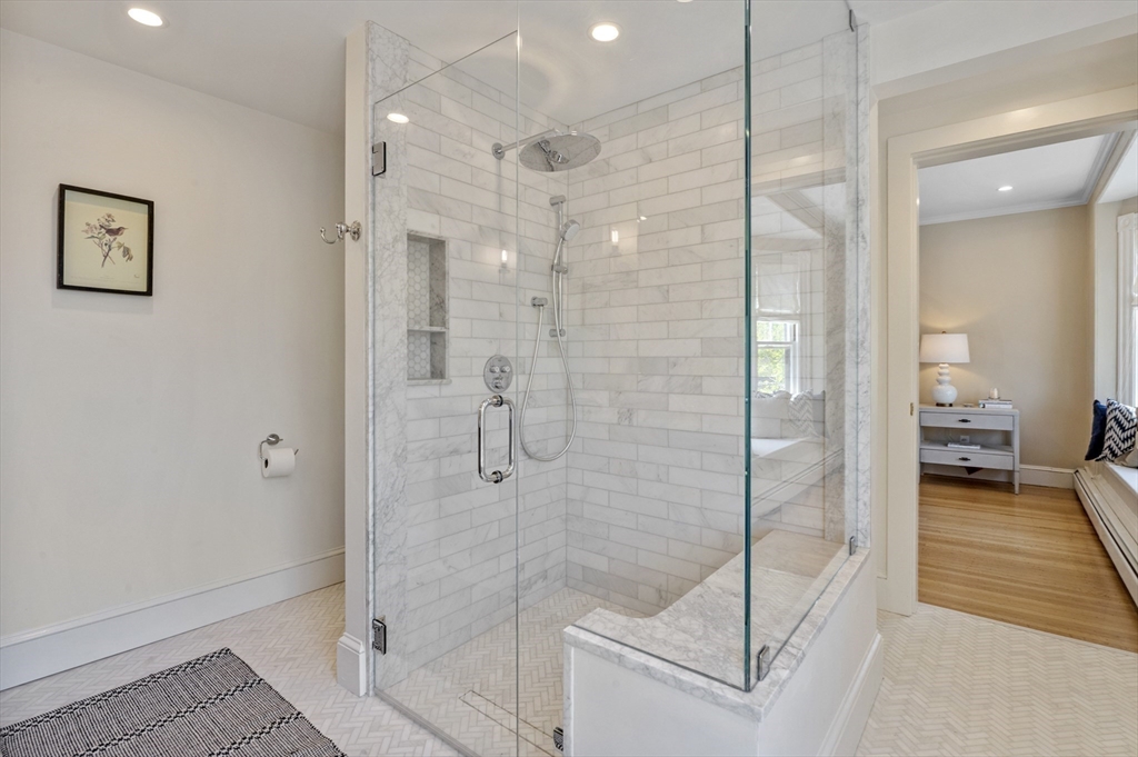 21 Union Street Manchester, MA 01944 - Photo 12 of 29