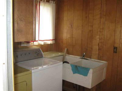 12760 Elms Road Birch Run, MI 48415 - Photo 9 of 9 20223878-8.JPG
