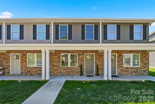 $224,900 | 3953 Newhall Drive Northwest, Hickory, NC 28601