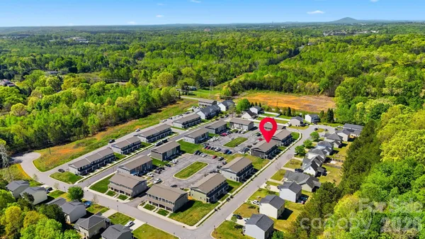 $224,900 | 3953 Newhall Drive Northwest, Hickory, NC 28601