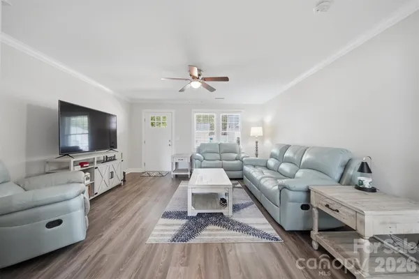 $224,900 | 3953 Newhall Drive Northwest, Hickory, NC 28601