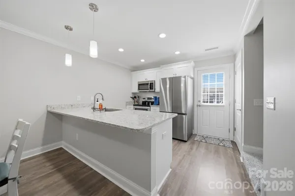 $224,900 | 3953 Newhall Drive Northwest, Hickory, NC 28601