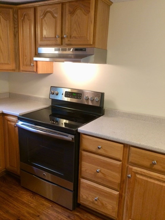 283 Exchange Street, Unit 2 Millis, MA 02054 - Photo 11 of 18
