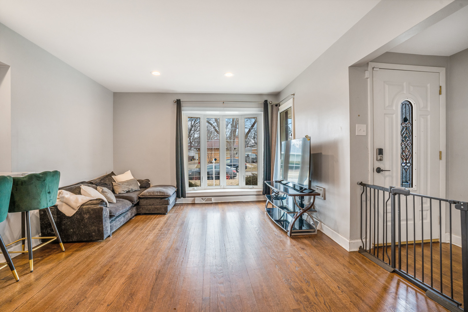 129 Rice Avenue Bellwood, IL 60104 - Photo 7 of 22