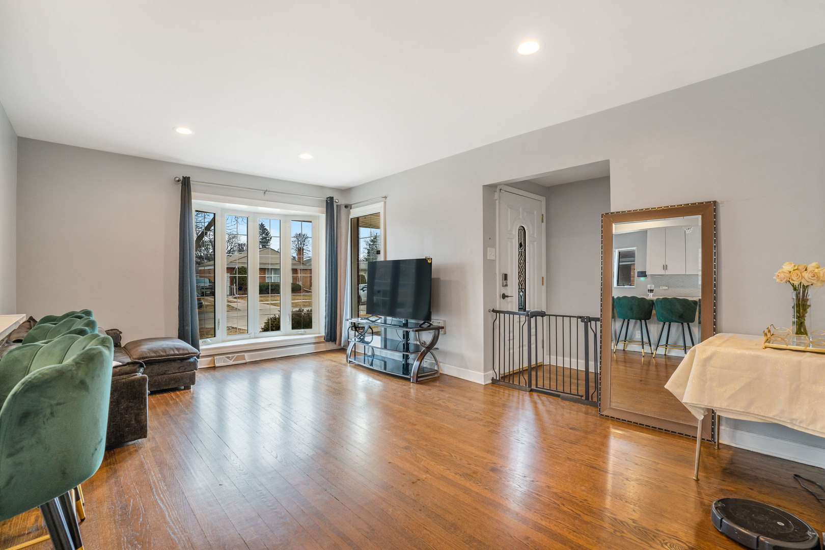 129 Rice Avenue Bellwood, IL 60104 - Photo 8 of 22