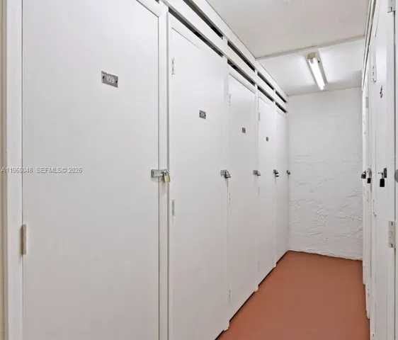 $1,800 | 300 South Hollybrook Drive, Unit 203, Pembroke Pines, FL 33025