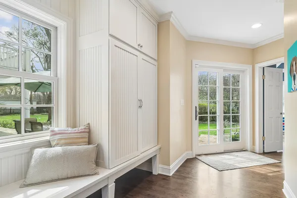 $2,200,000 | 630 South Beverly Lane, Arlington Heights, IL 60005