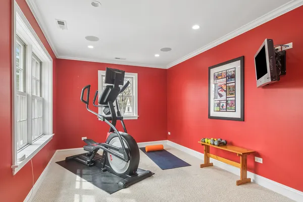 $2,200,000 | 630 South Beverly Lane, Arlington Heights, IL 60005