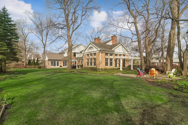 $2,200,000 | 630 South Beverly Lane, Arlington Heights, IL 60005