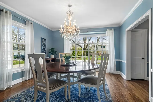 $2,200,000 | 630 South Beverly Lane, Arlington Heights, IL 60005