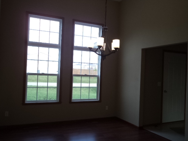 9995 Lismore Road Roscoe, IL 61073 - Photo 6 of 11 Gallery Image 6