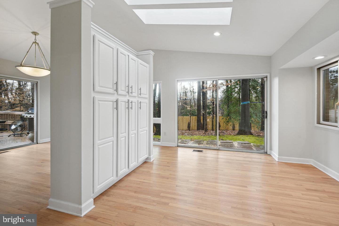 7700 Hamilton Spring Road Bethesda, MD 20817 - Photo 11 of 29