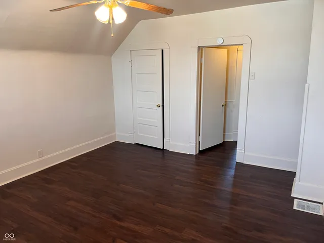 $795 | 1948 1/2 Shelby Street, Indianapolis, IN 46203