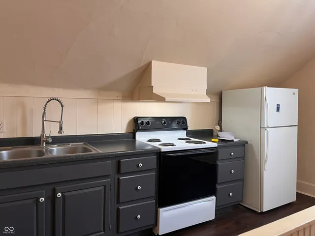 $795 | 1948 1/2 Shelby Street, Indianapolis, IN 46203