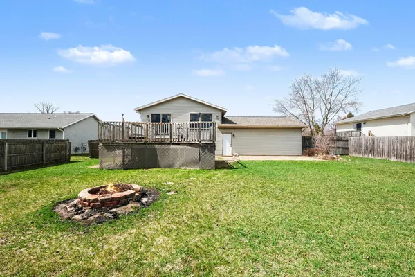 $329,900 | 302 Maizie Lane, Sparta, MI 49345