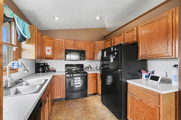 $329,900 | 302 Maizie Lane, Sparta, MI 49345