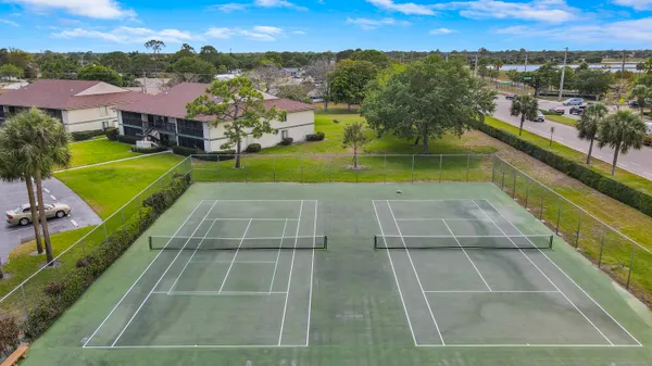 $2,600 | 6489 Chasewood Drive, Unit D, Jupiter, FL 33458