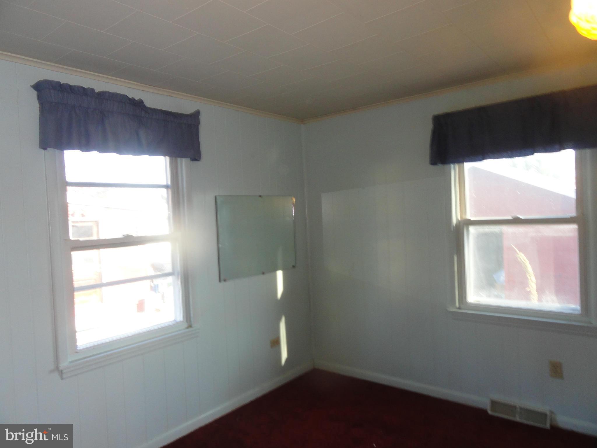 1727 Glen Curtis Road Baltimore, MD 21221 - Photo 9 of 26 Bedroom