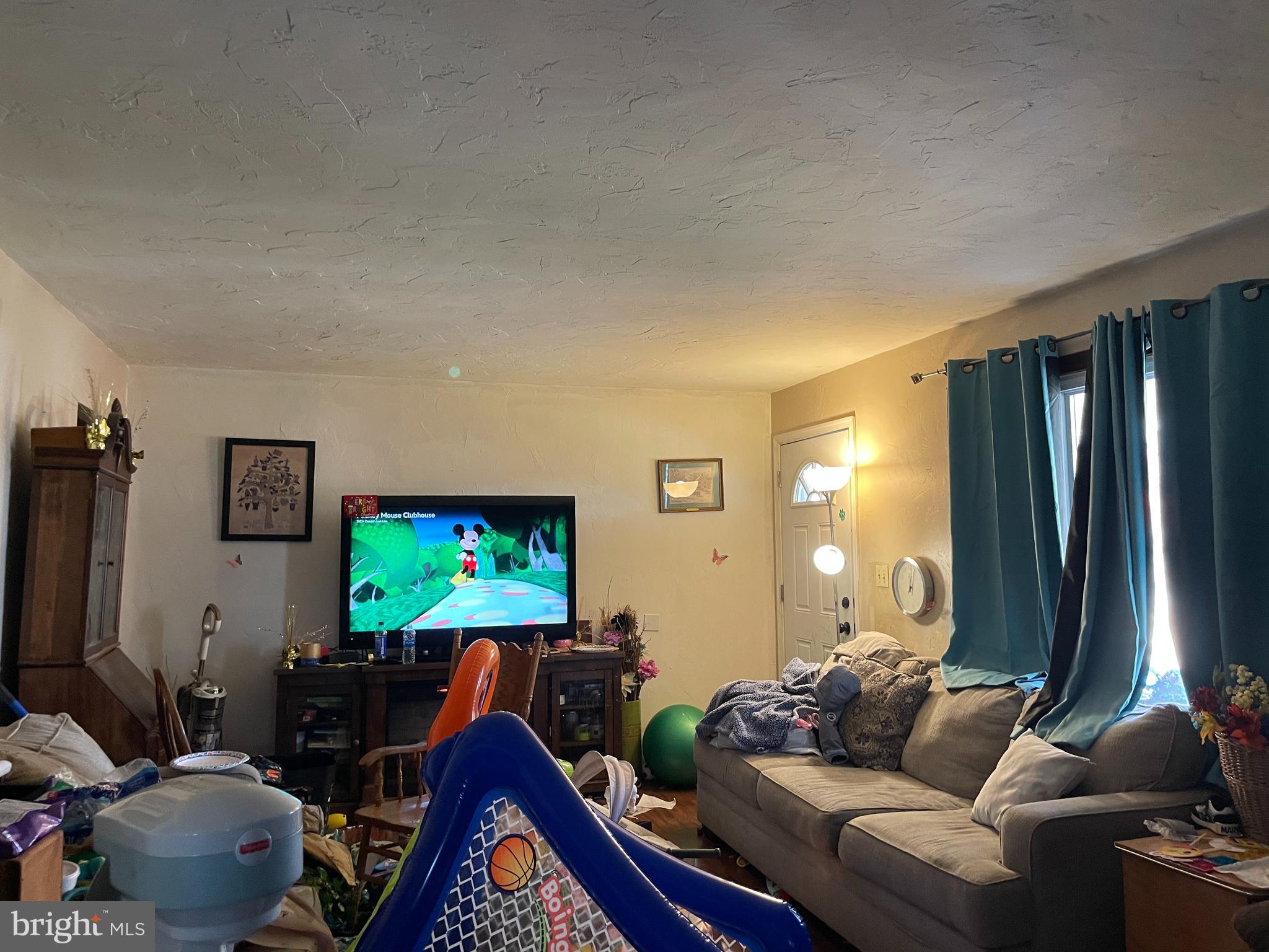 145 Massa Drive Windsor, PA 17366 - Photo 10 of 34