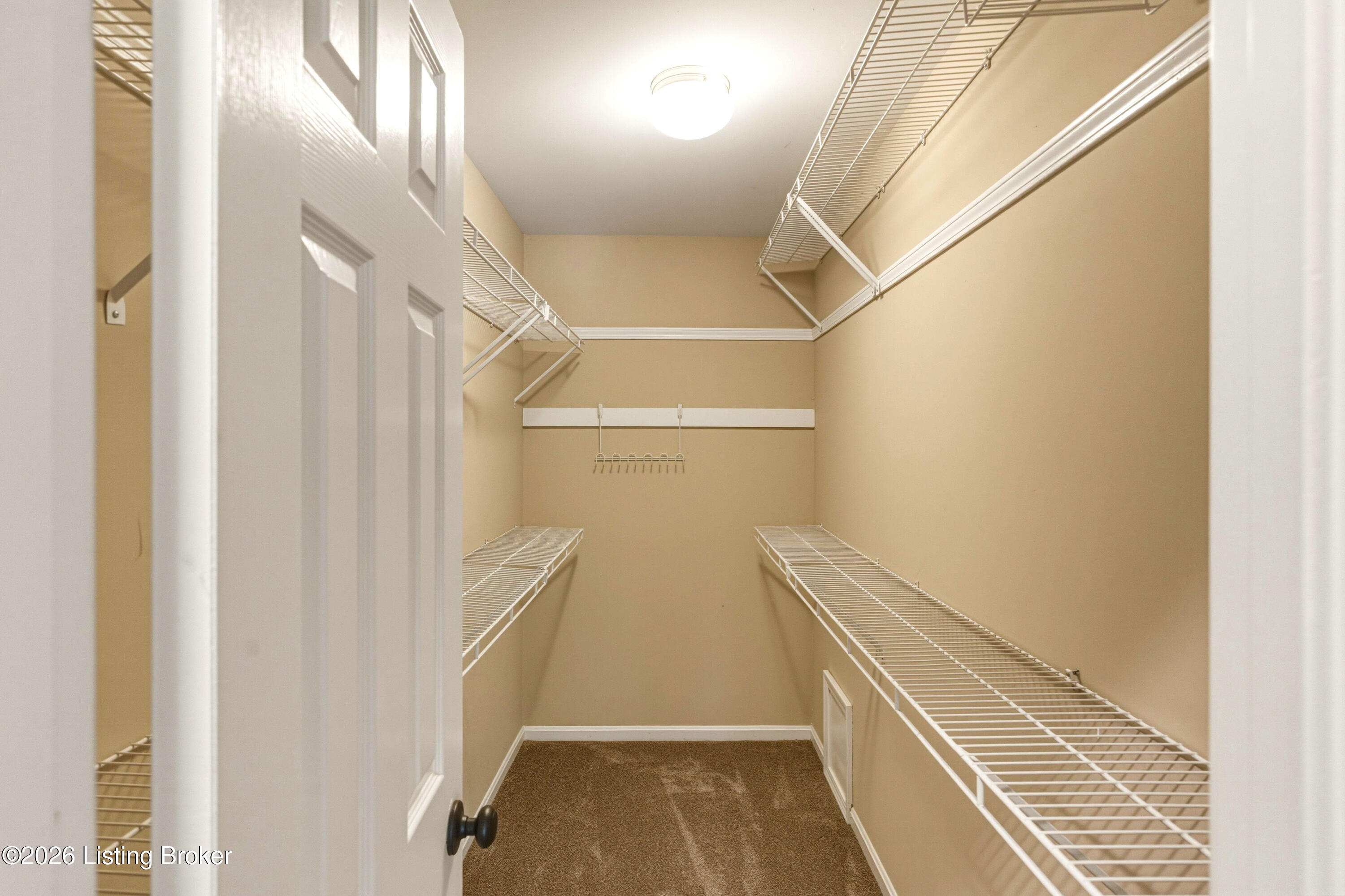 10418 Long Home Road Louisville, KY 40291 - Photo 37 of 48 DSC06982