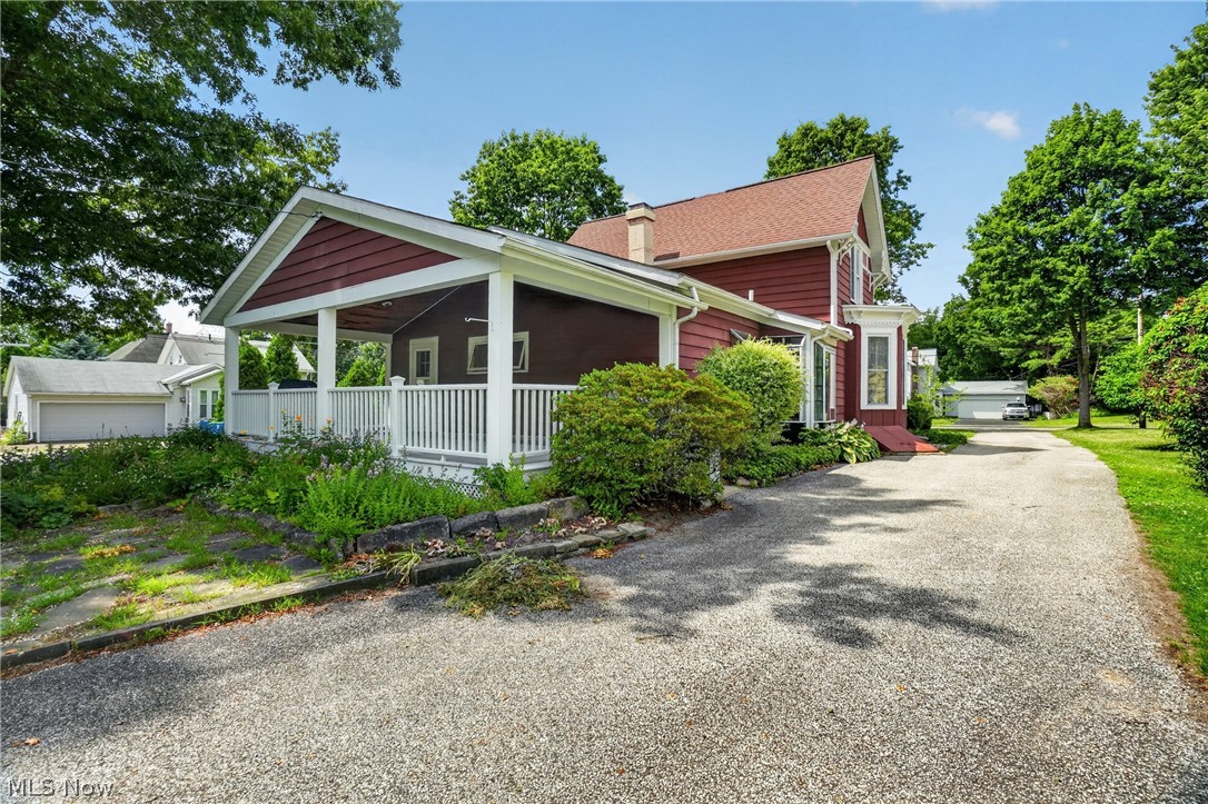 13721 Spring Street Burton, OH 44021 - Photo 7 of 47