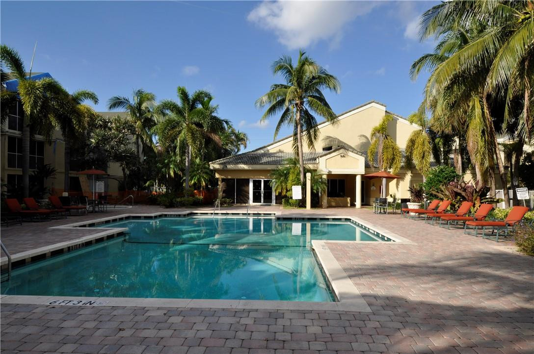 5720 Rock Island Road, Unit 389 Tamarac, FL 33319 - Photo 25 of 36 Photo 25