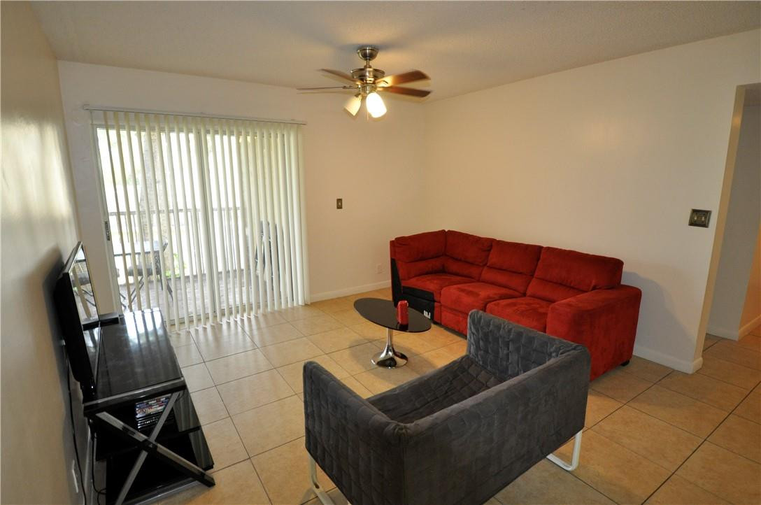 5720 Rock Island Road, Unit 389 Tamarac, FL 33319 - Photo 3 of 36 Photo 3