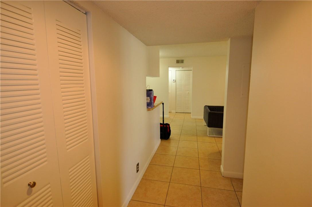 5720 Rock Island Road, Unit 389 Tamarac, FL 33319 - Photo 6 of 36 Photo 6