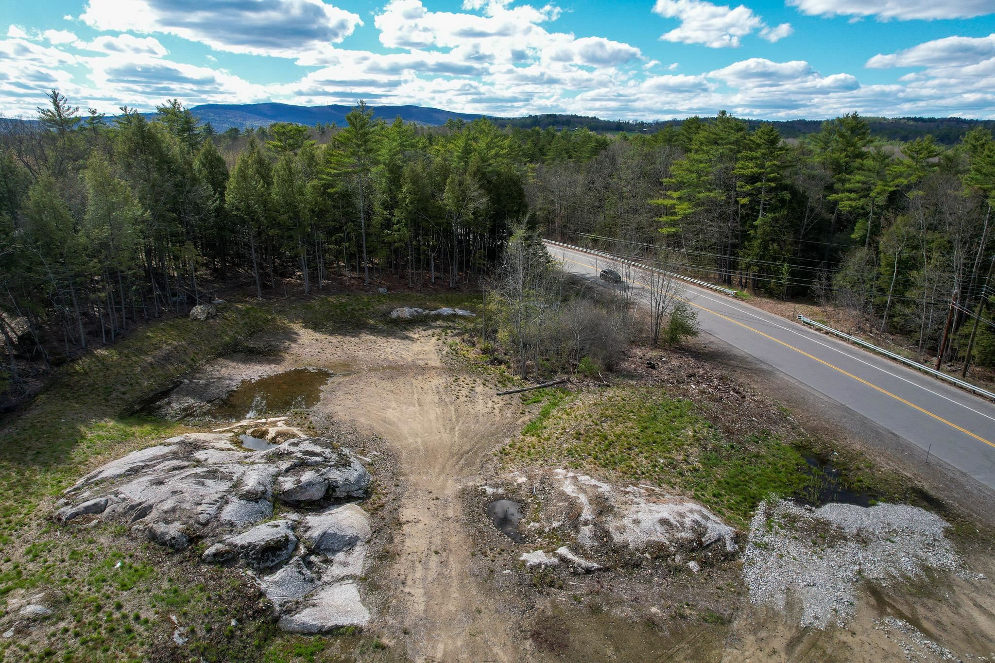 571 Highway 104 New Hampton, NH 03256 - Photo 16 of 40