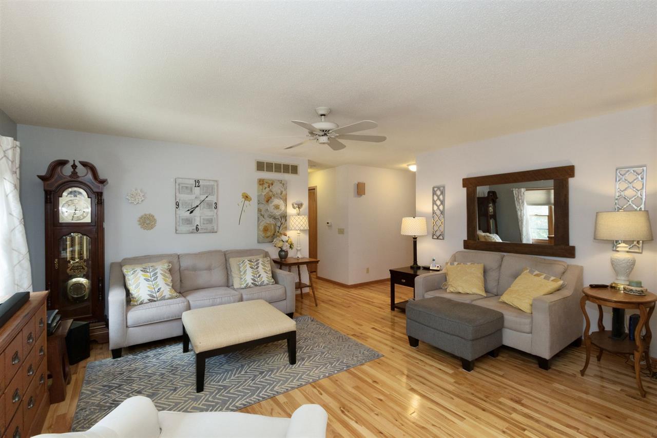 2318 Jordan Creek Road Northeast Solon, IA 52333 - Photo 11 of 43 Gallery Image 11
