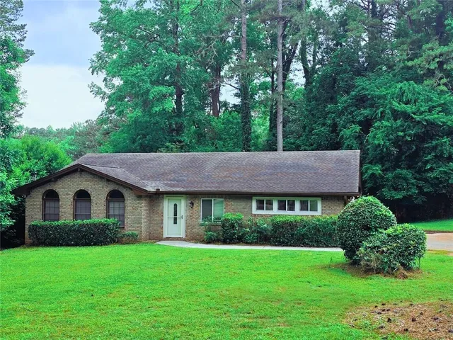 $2,350 | 2821 Meadowlark Trail Northwest, Duluth, GA 30096