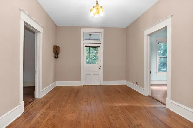 $319,000 | 1104 East Houston Avenue, Crockett, TX 75835