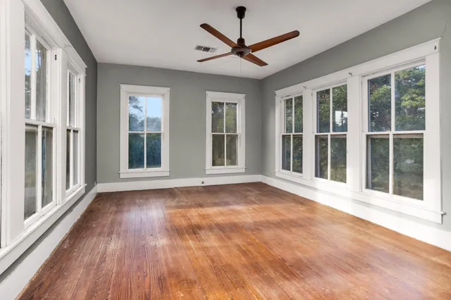 $319,000 | 1104 East Houston Avenue, Crockett, TX 75835