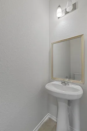 $2,250 | 305 Los Cobos Lane, Georgetown, TX 78626