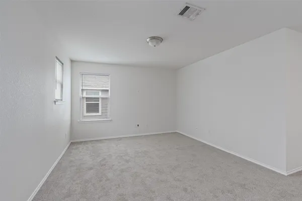 $2,250 | 305 Los Cobos Lane, Georgetown, TX 78626