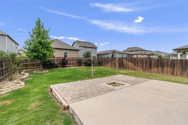 $2,250 | 305 Los Cobos Lane, Georgetown, TX 78626