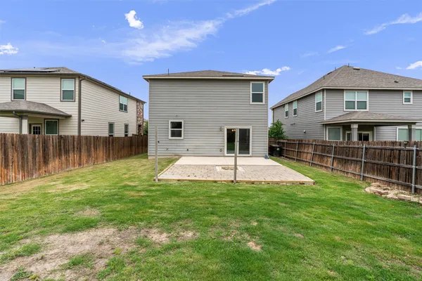 $2,250 | 305 Los Cobos Lane, Georgetown, TX 78626