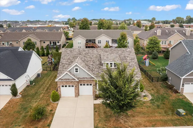 $525,000 | 1616 Kassen Avenue, Mahomet, IL 61853