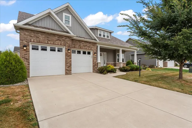 $525,000 | 1616 Kassen Avenue, Mahomet, IL 61853