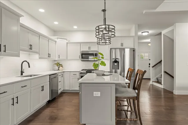 $525,000 | 1616 Kassen Avenue, Mahomet, IL 61853