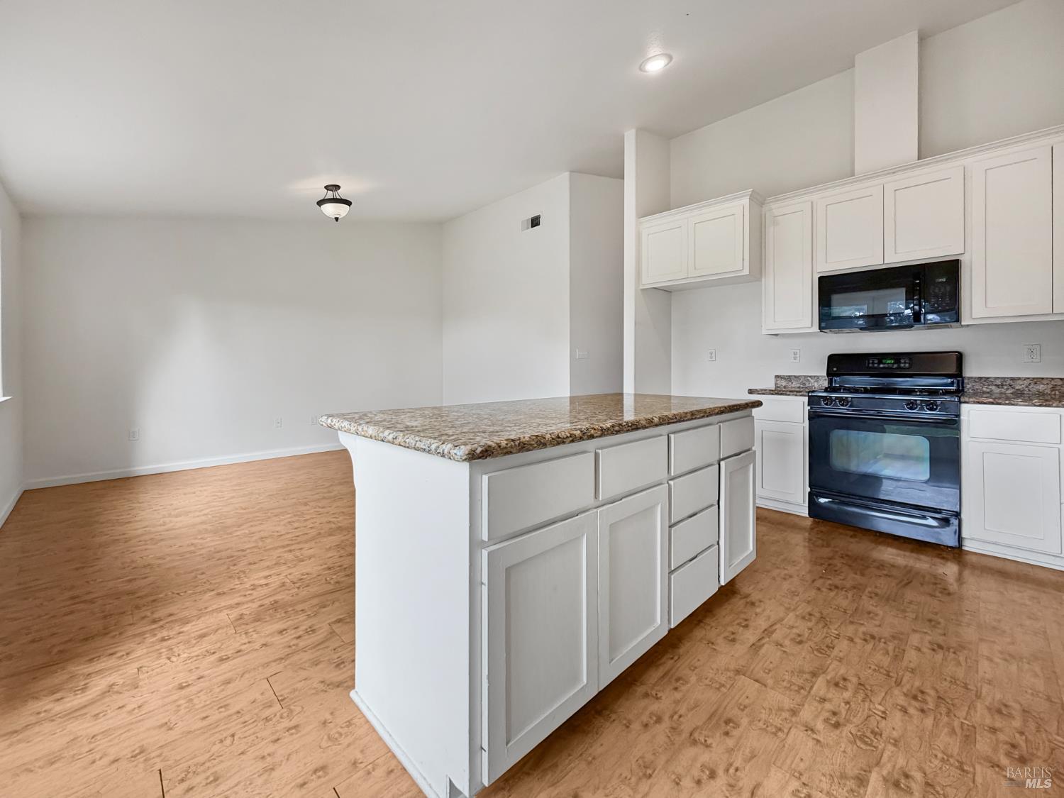 227 Hocker Lane Fort Bragg, CA 95437 - Photo 14 of 34