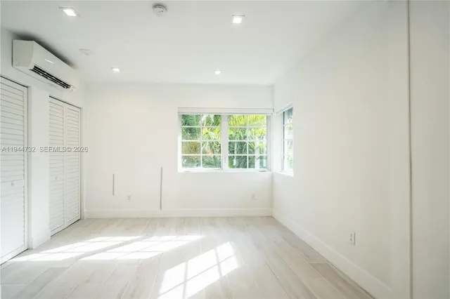 $2,750 | 960 Jefferson Avenue, Unit 201, Miami Beach, FL 33139