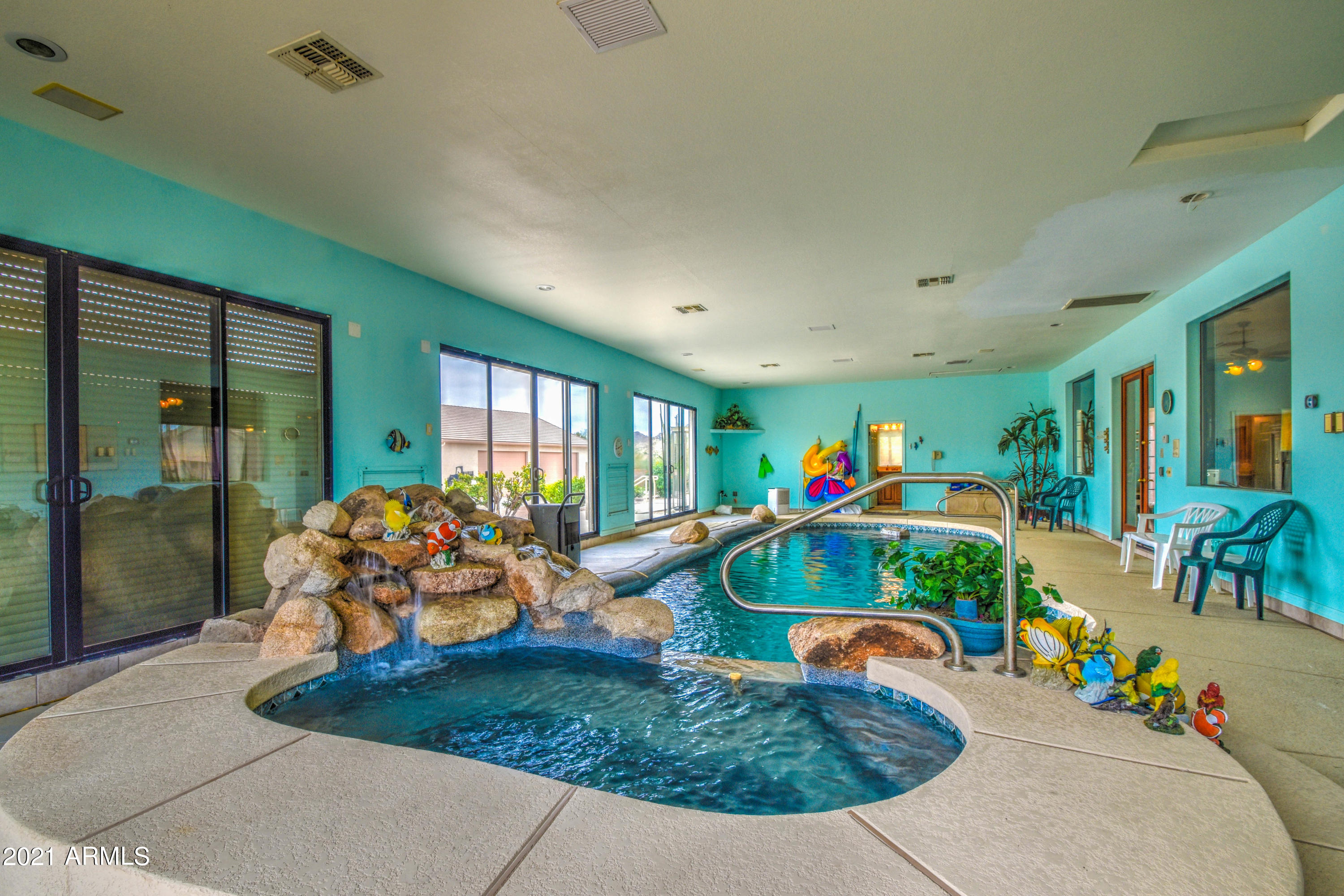 2257 South Mountain View Road Apache Junction, AZ 85119 - Photo 25 of 56 MOUNTAIN VIEW HEATED SPA POOL