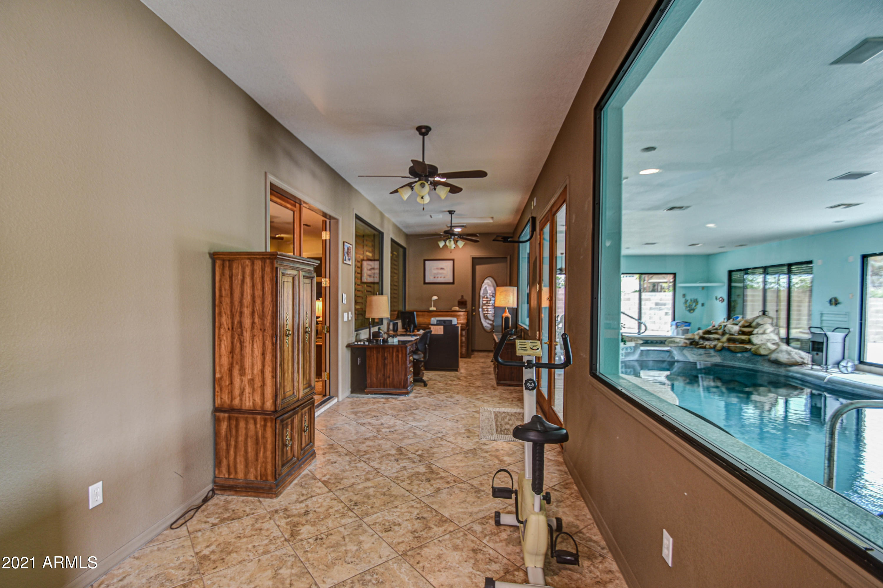 2257 South Mountain View Road Apache Junction, AZ 85119 - Photo 26 of 56 MOUNTAIN VIEW OFFICE BETWEEN HOUSE AND