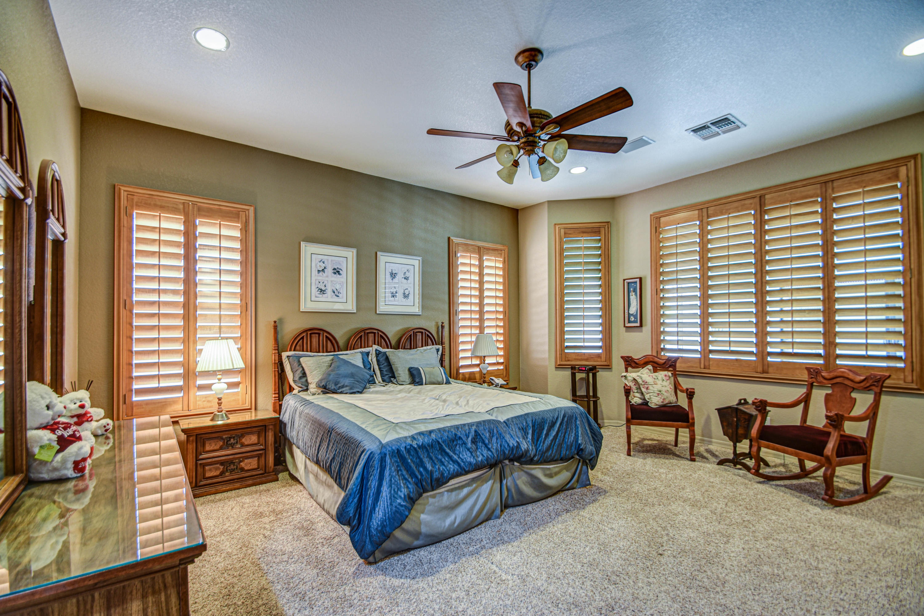 2257 South Mountain View Road Apache Junction, AZ 85119 - Photo 28 of 56 MOUNTAIN VIEW MASTER BEDROOM 2