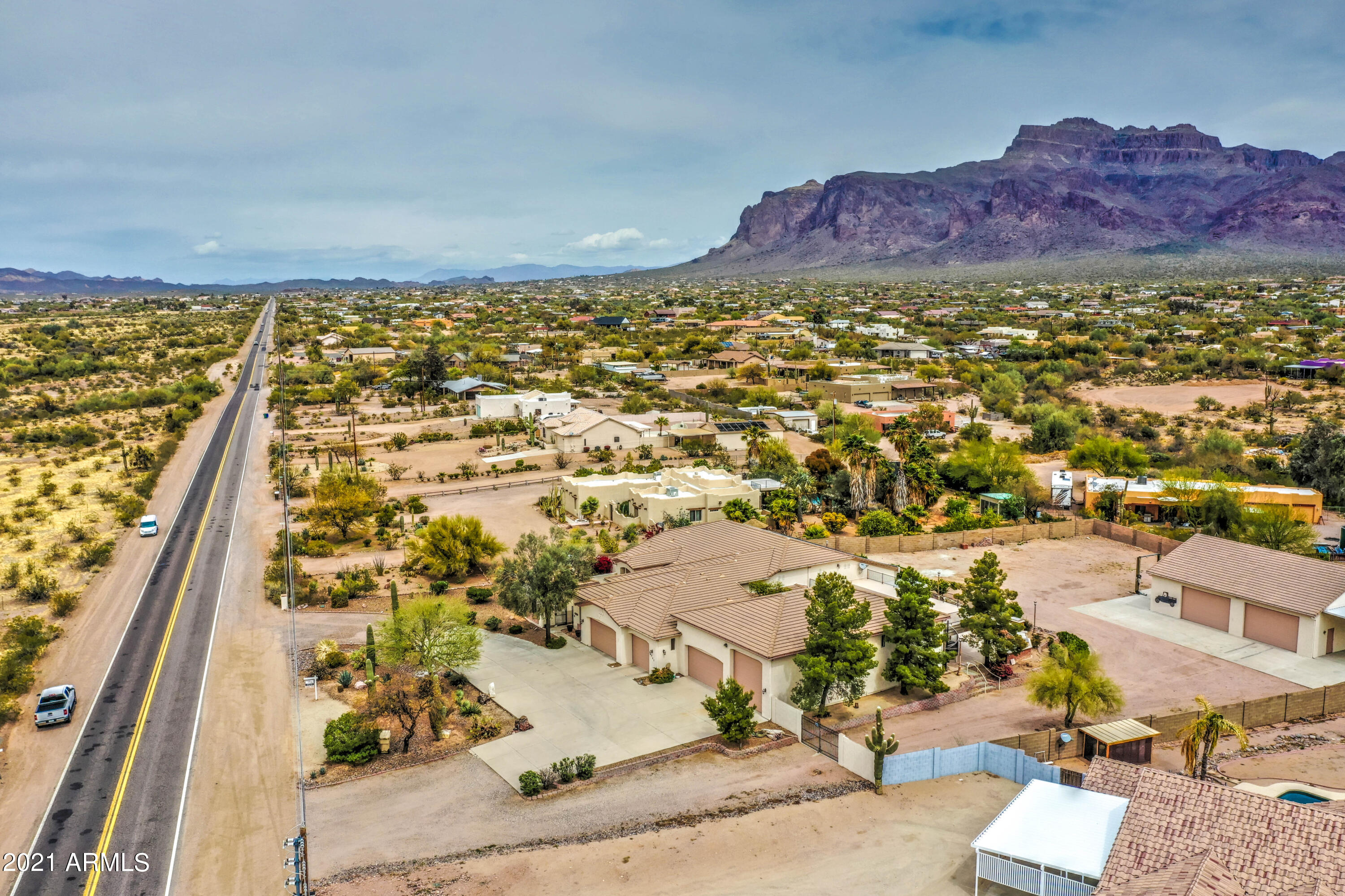 2257 South Mountain View Road Apache Junction, AZ 85119 - Photo 55 of 56 MOUNTAIN VIEW OUTSIDE 2