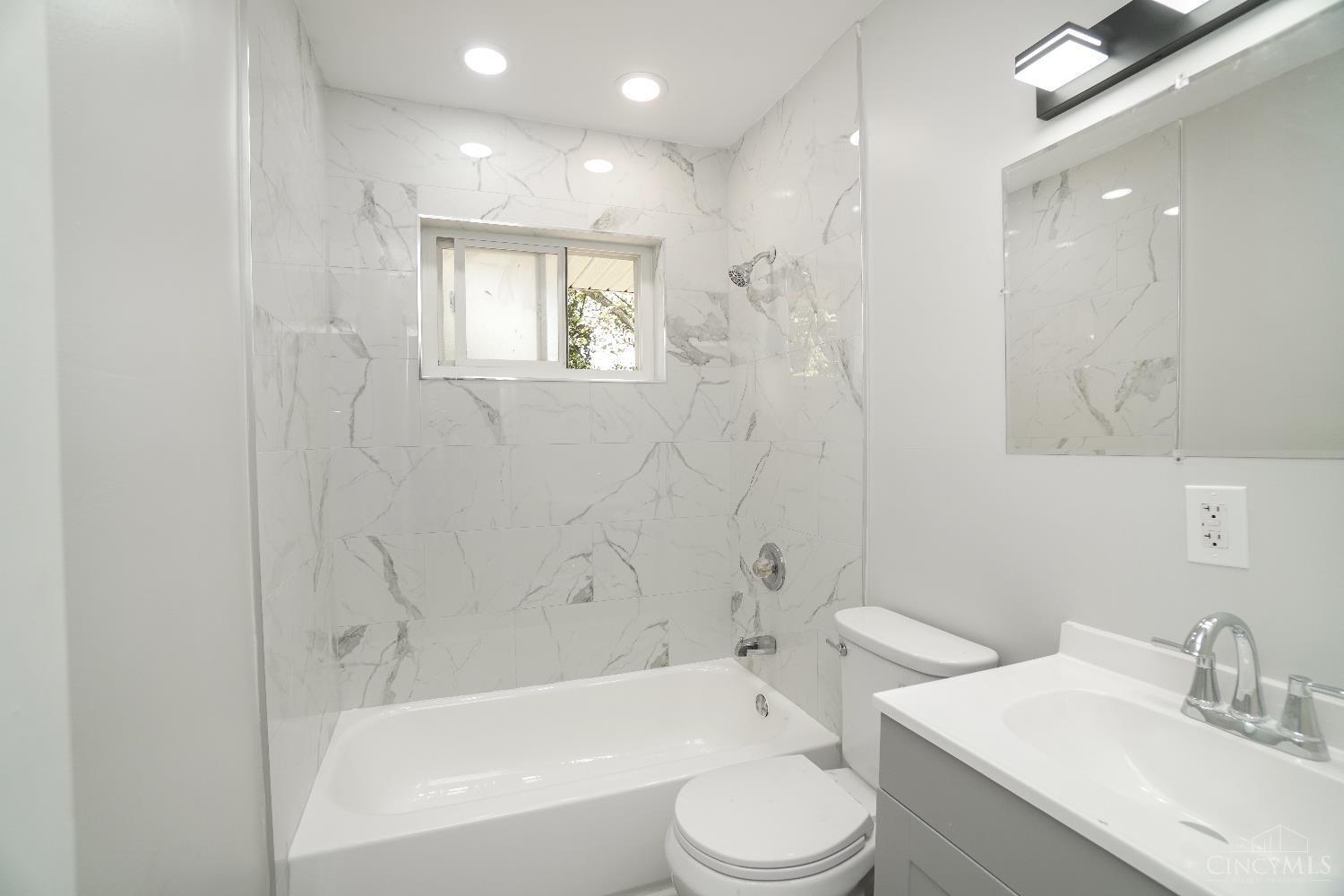 6851 Rutherford Court Cincinnati, OH 45239 - Photo 27 of 47 Gallery Image 27